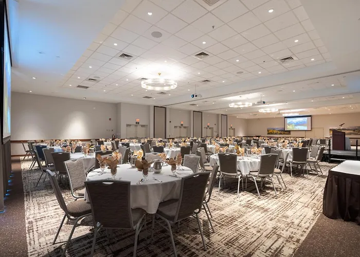 Best Western Plus Grantree Inn